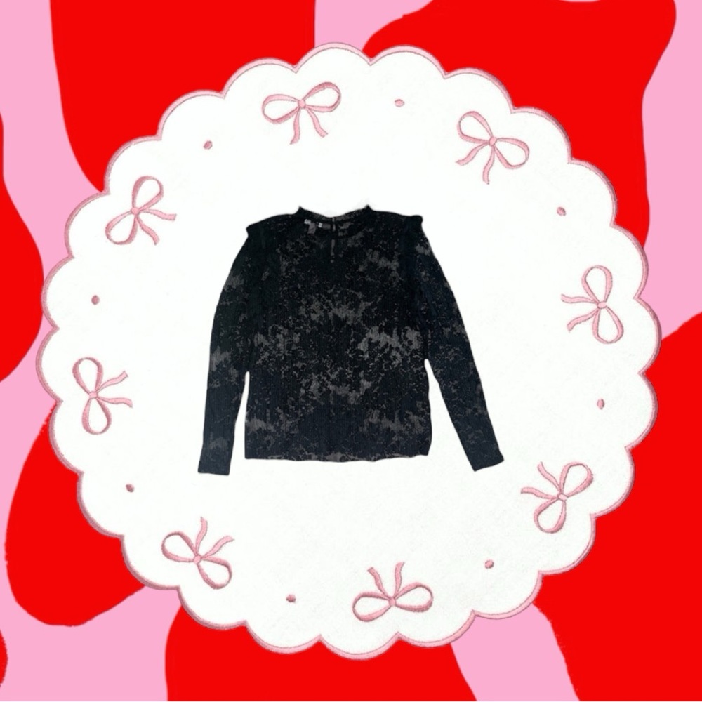 lace high-collared top 🌛 - Picture 3 of 5